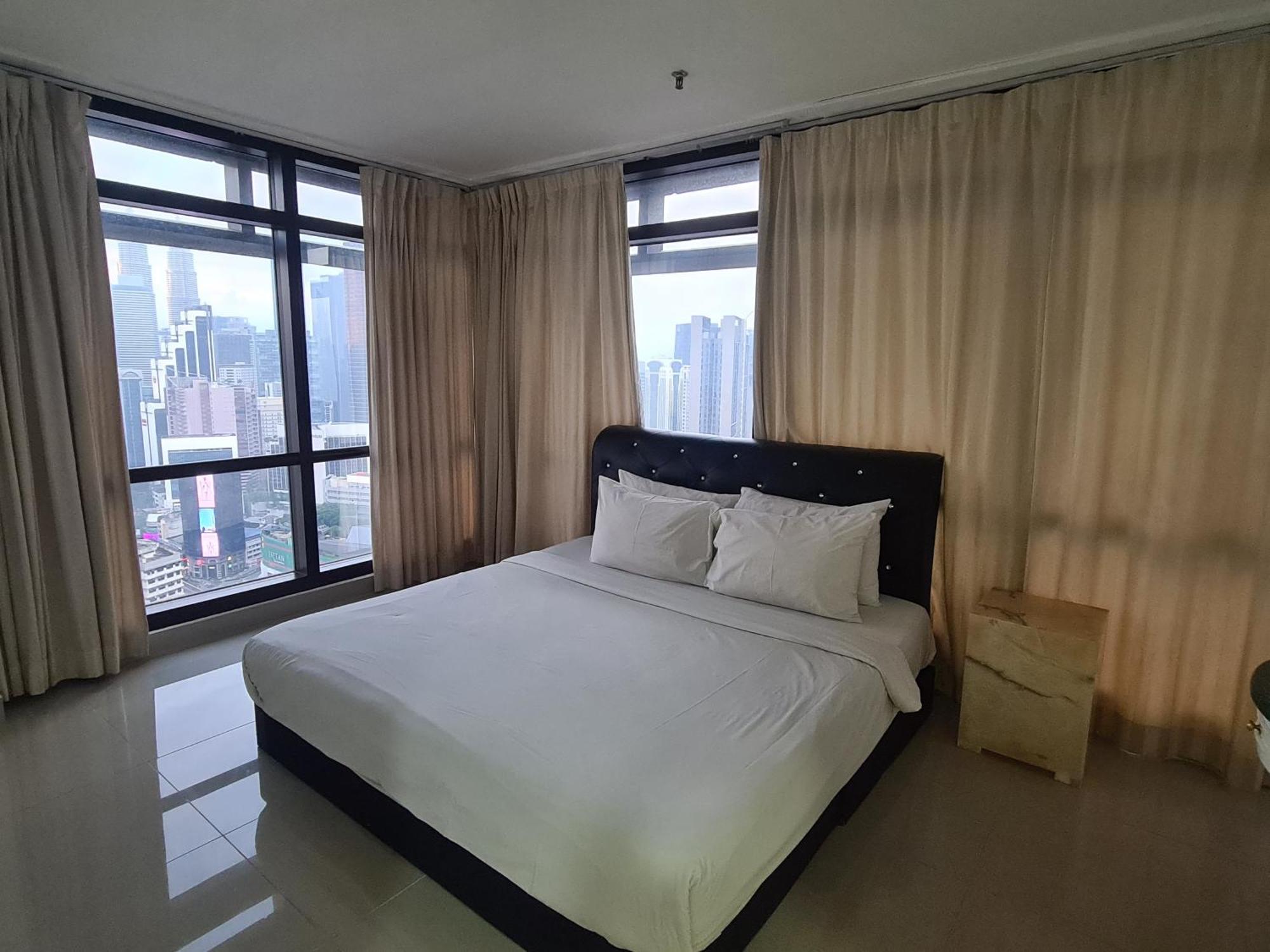 Pangsapuri Soho Service At Times Square Kl
